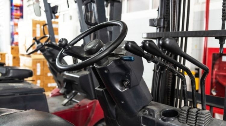 Signs That Mean You Need To Change Your Forklift Battery