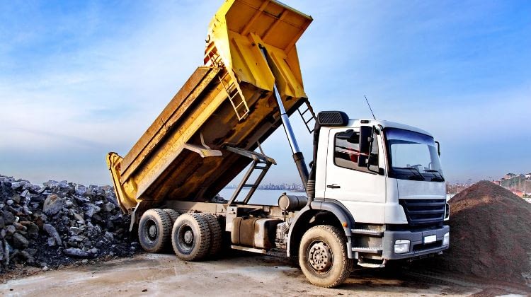 Pros and Cons of Becoming a Dump Truck Operator